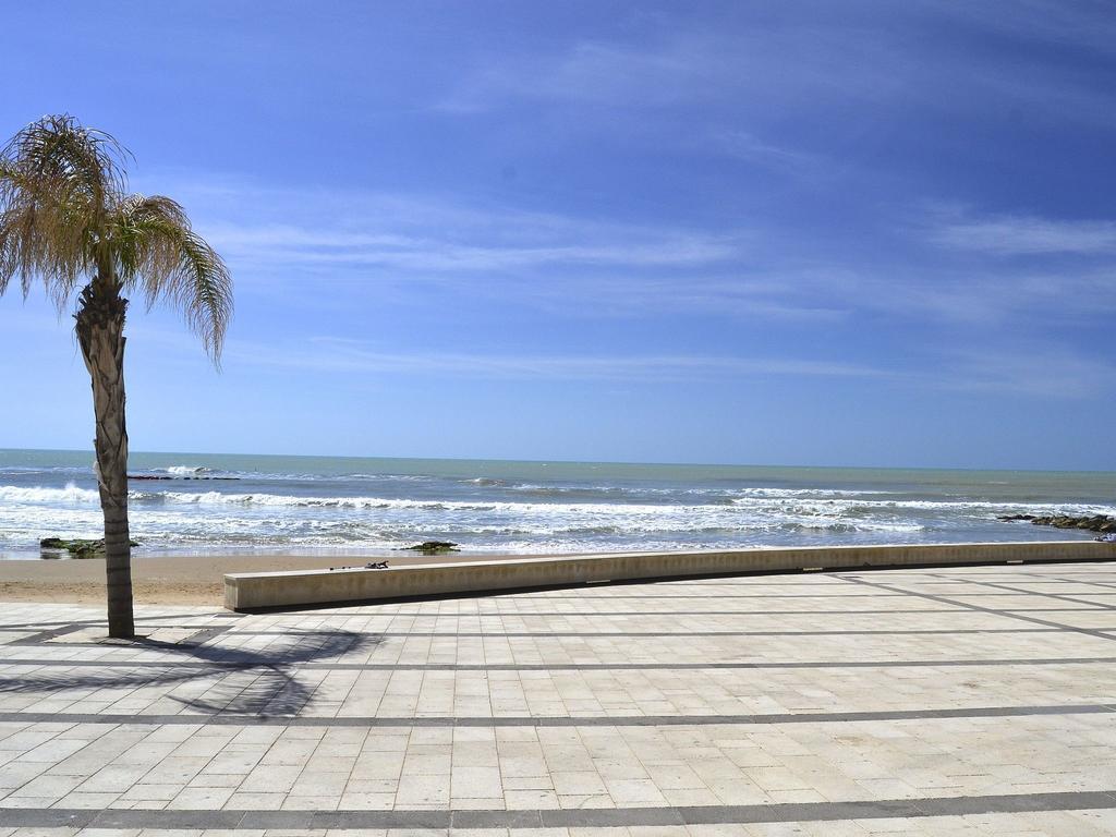 Cozy Holiday Home In Pozzillo With Terrace Acireale Exterior foto